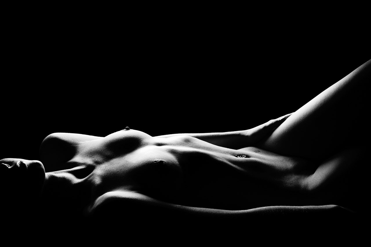 Graceful Fine Art Nude Boudoir