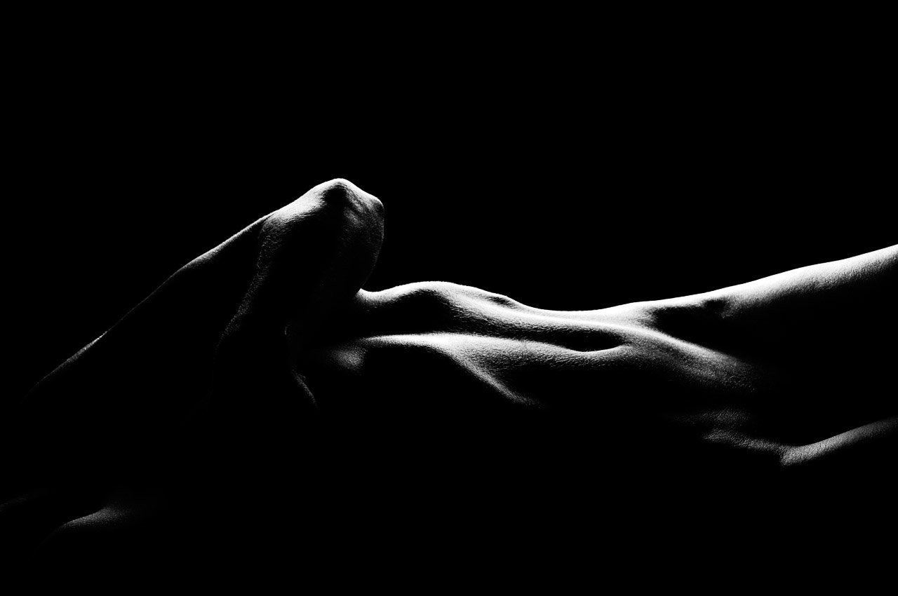 Impactful Fine Art Nude Boudoir